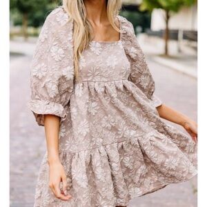 Entro Beige Floral Long Sleeve Dress
